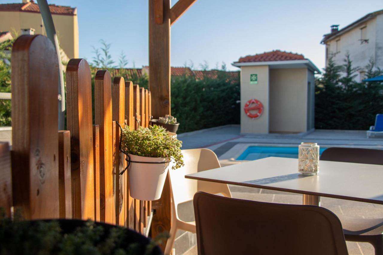 Villa Montes Guesthouse Coja Dış mekan fotoğraf